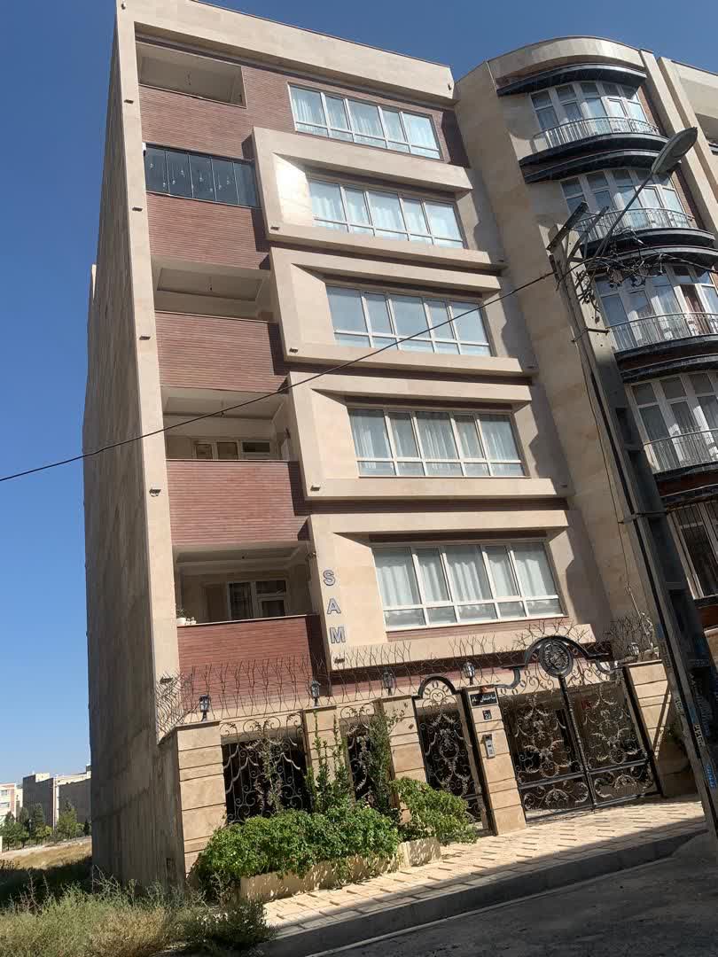 سازنده افشین نوروزی

گروه ساختمانی سام